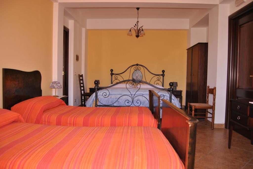 פיידימונטה אטנאו B&B Villagata חדר תמונה